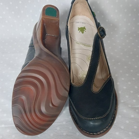 El Naturalista Black Leather Cross Strap Mary Jane Heel NWOB - Picture 7 of 9